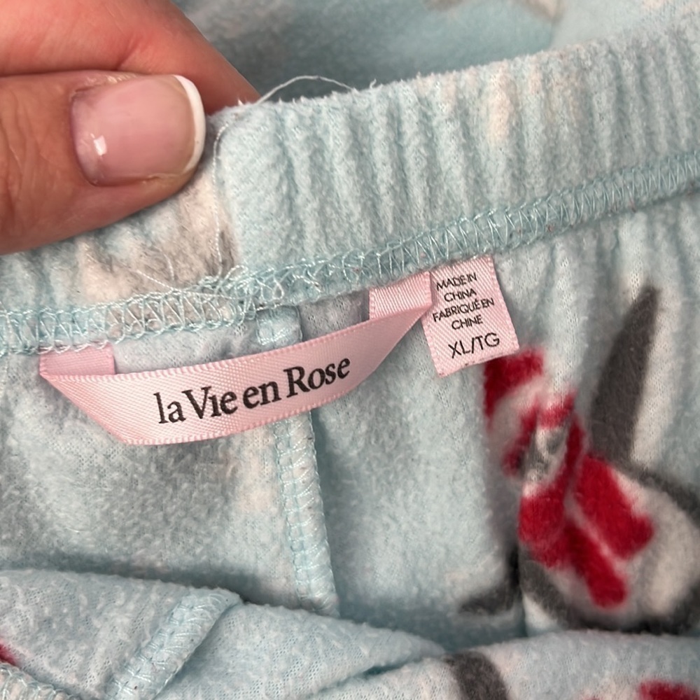 La Vie en Rose Flannel Pajamas - Picture 6 of 11
